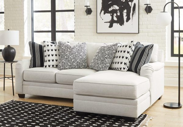 Huntsworth Sectional with Chaise Hot on Sale