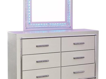 Zyniden Dresser and Mirror For Sale