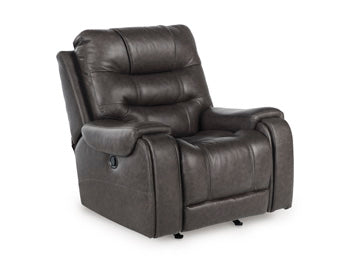 Femley Recliner Discount