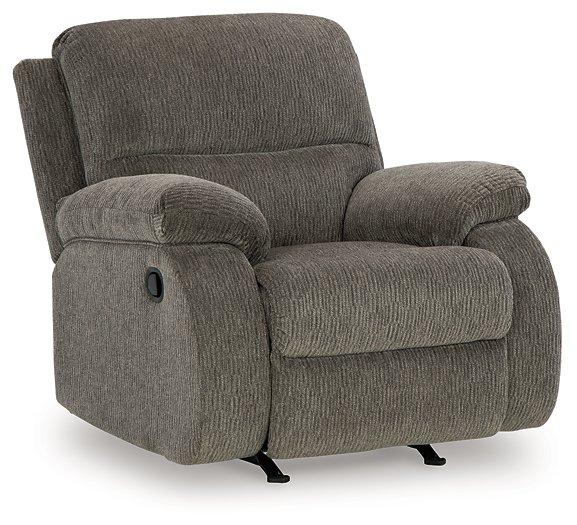 Scranto Recliner Sale